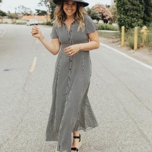 Carly Jean Los Angeles “May” maxi dress